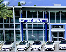 Mercedes Benz Dealership in Clearwater, FL with Bandes